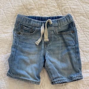 Short Denim